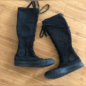 Converse High Top boots women size 7